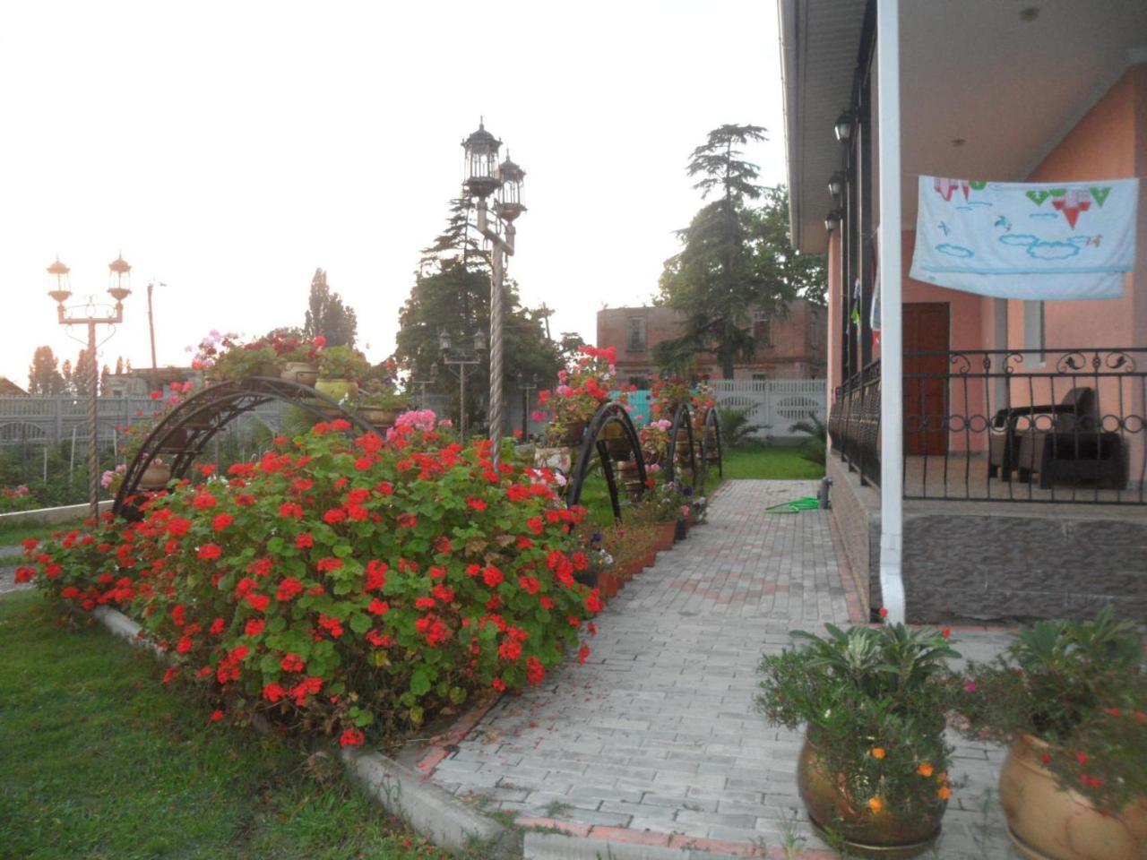 Galina Guest House Alakhadzi Esterno foto